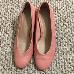 Zara mid-heel pump